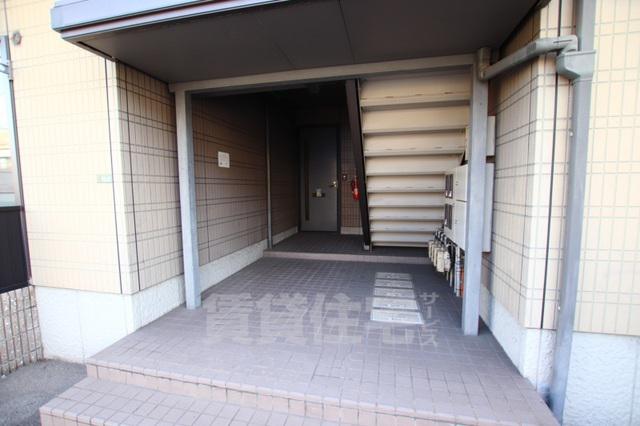リリアン山根