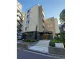 ユヌ ブリーズ 目黒
