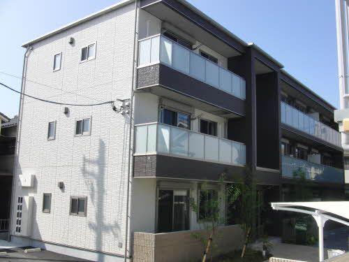 フレスクーラ医大東