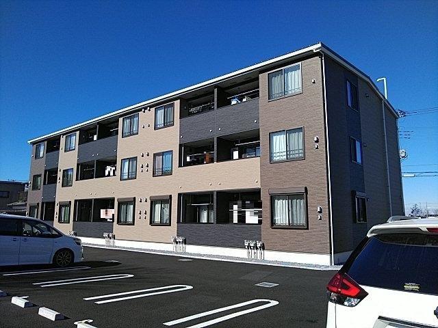 ＪＲ武蔵野線 越谷レイクタウン駅 徒歩16分 3階建 築4年