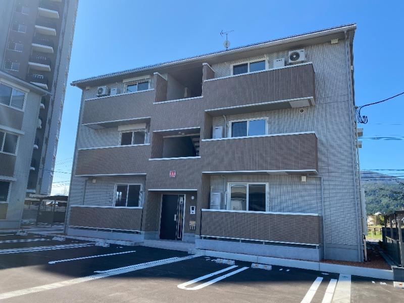 シャインピークス大和 A