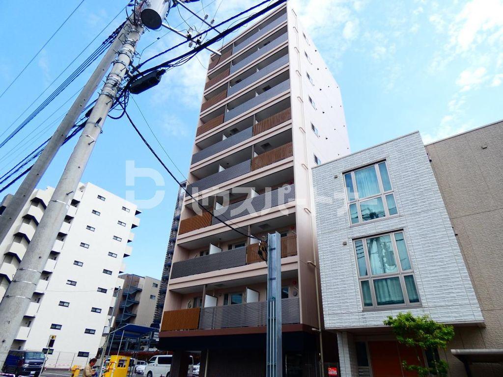 プリズム13番館