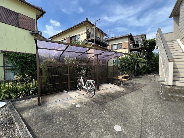 シャトレ B