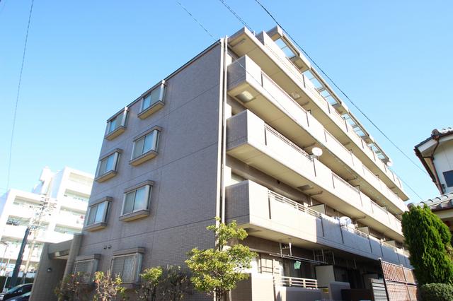 ラトゥール一社