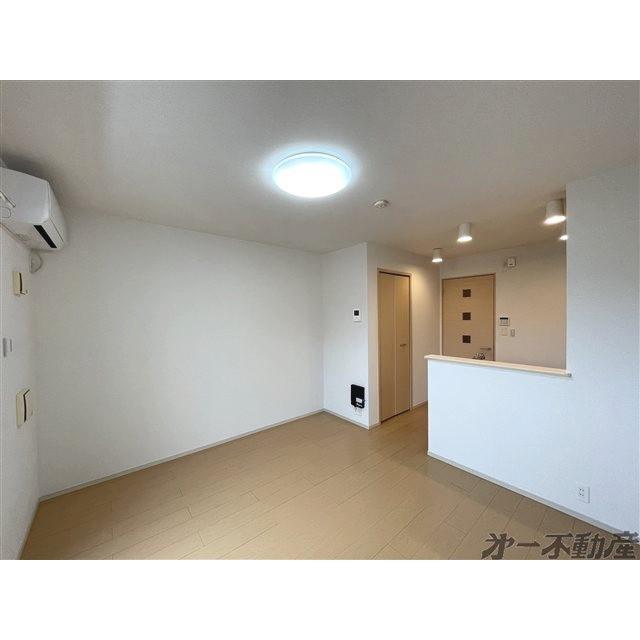 静岡県静岡市駿河区 2階建 築12年