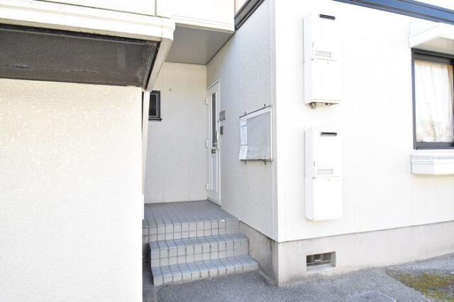 ドミール円座B