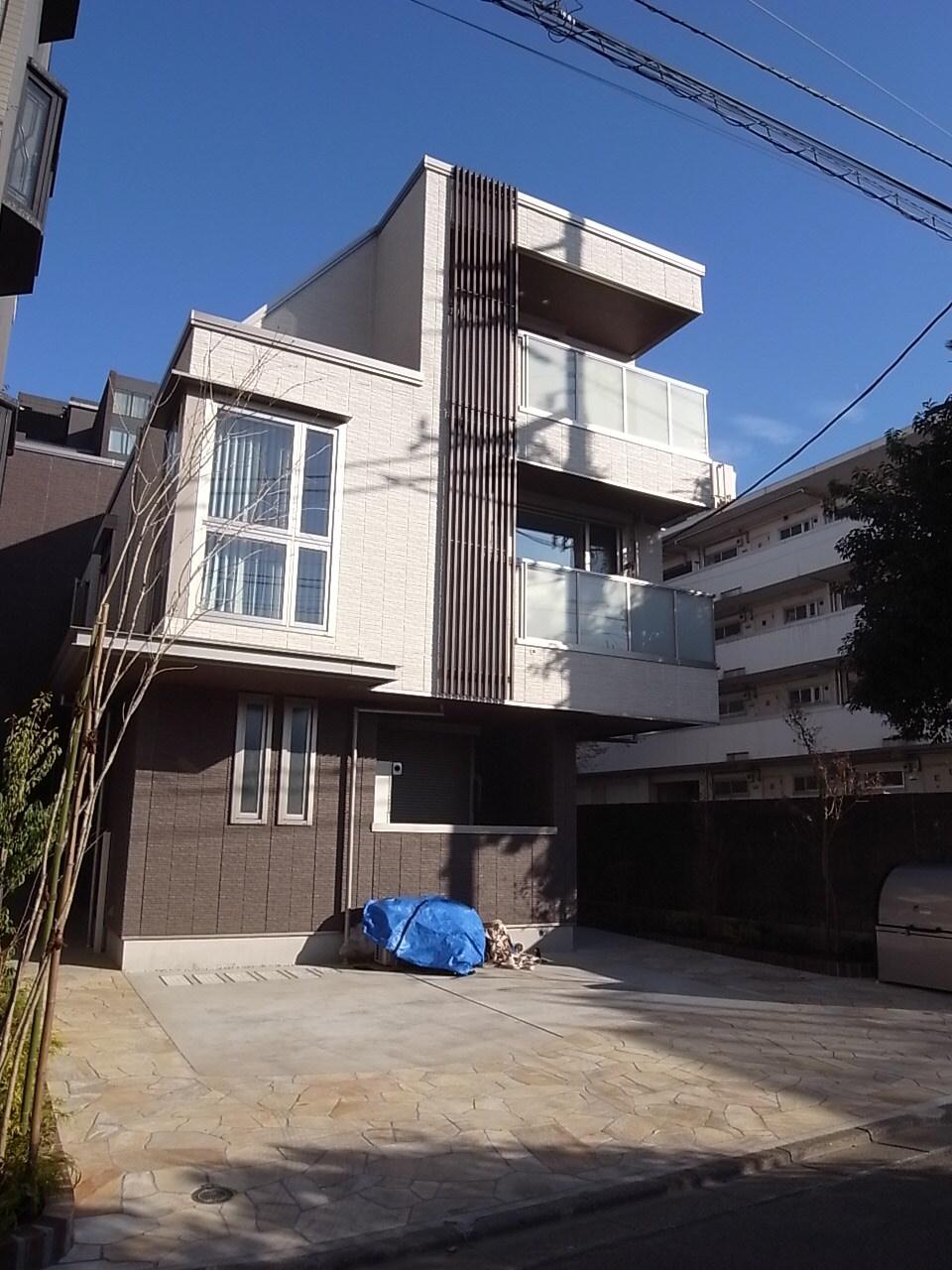 コリーヌ テラス