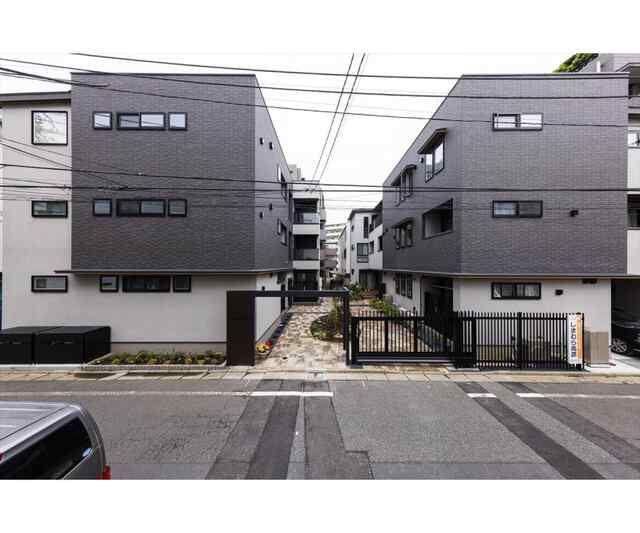 ＪＲ山手線 巣鴨駅 徒歩4分  築5年
