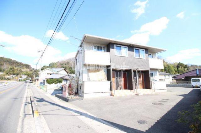 ピースタウン川東