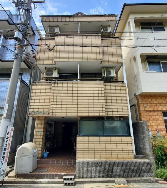 コーポグローリー