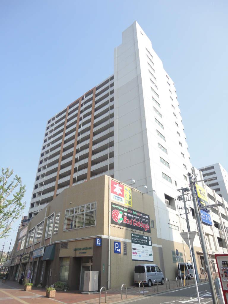 ルワージュ八幡駅前I