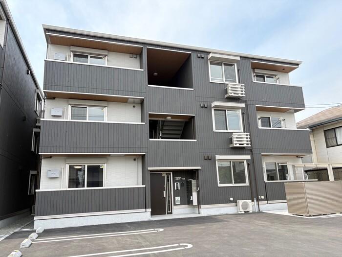 D-RESIDENCE南蔵王町1丁目E