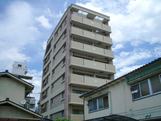 ハイネタウン箱崎
