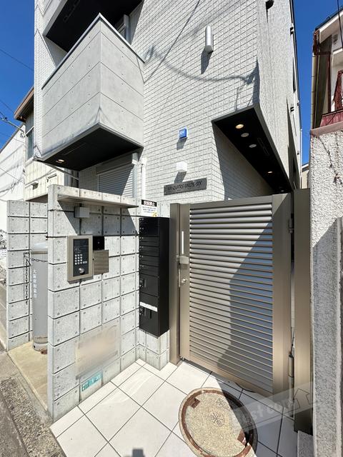 新在家町東エヌエム・キャトフ・ヴァン・シス