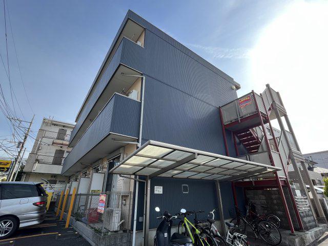 ラスターヒルズ