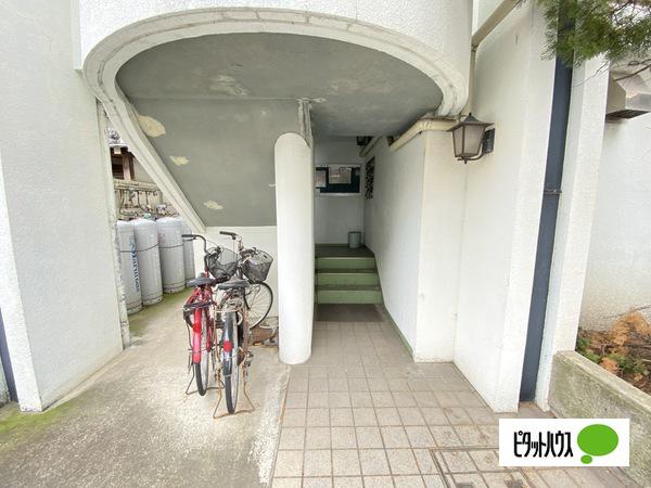 プチマンション津秦