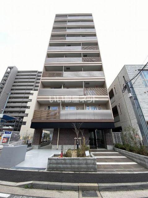 プリズム13番館