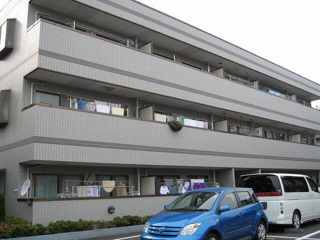 ラフレシアハイツ