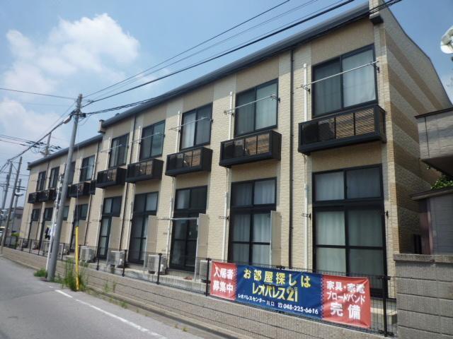 レオパレスウィスタリア