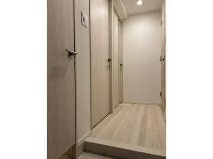  春日部マンション(2LDK/8階)の玄関写真