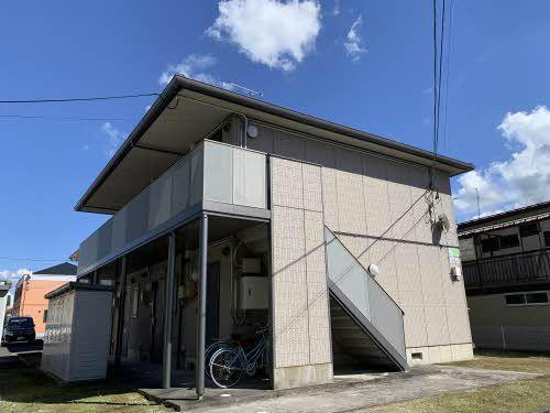 プレッセ山根E