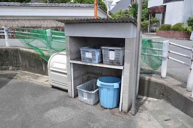 シャルム西川