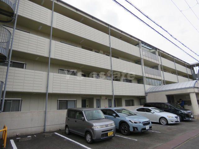 クラージュハイツ