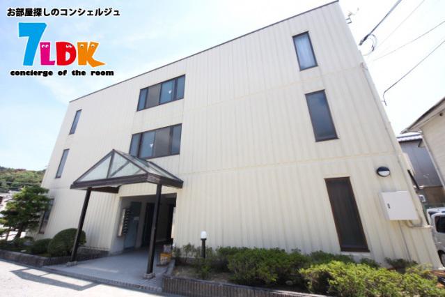近鉄南大阪線 橿原神宮西口駅 徒歩4分 3階建 築32年