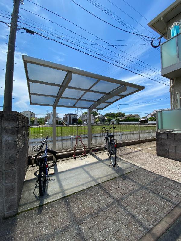 シャーメゾン波多江駅南 A棟