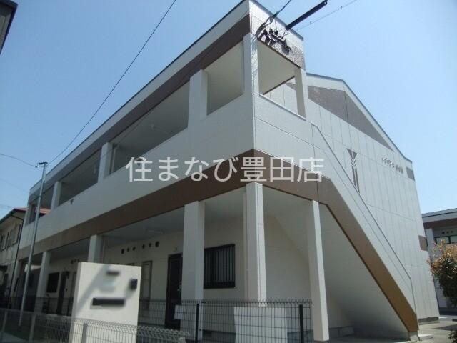 レジデンス板倉 A棟