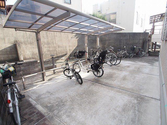 セジュール阪奈