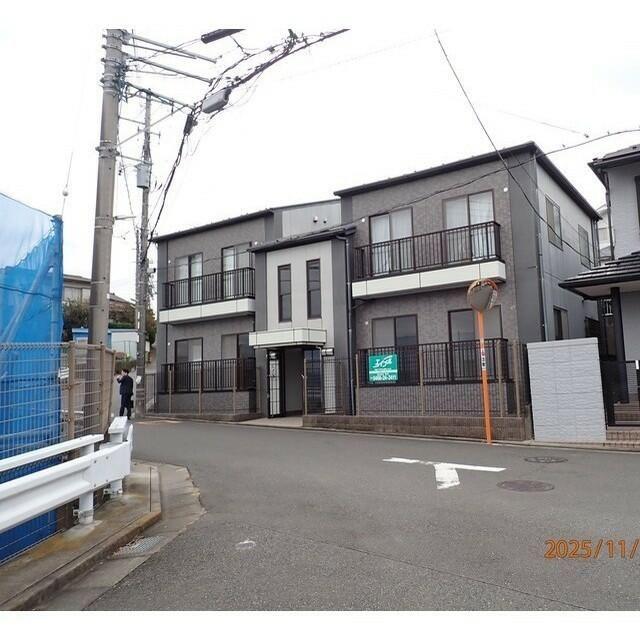ＪＲ東海道本線 藤沢駅 徒歩32分  築24年(2LDK/1階)