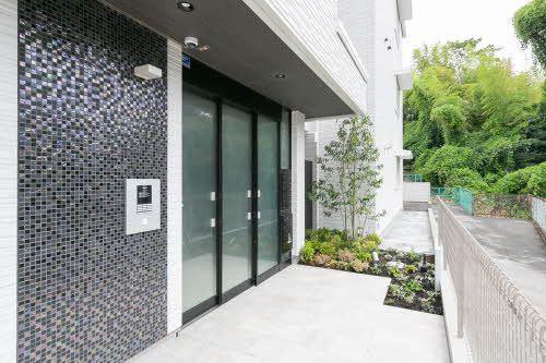 VILLA FLEURIR千里中央