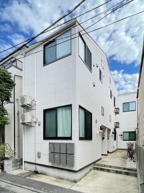 リオネス北千住