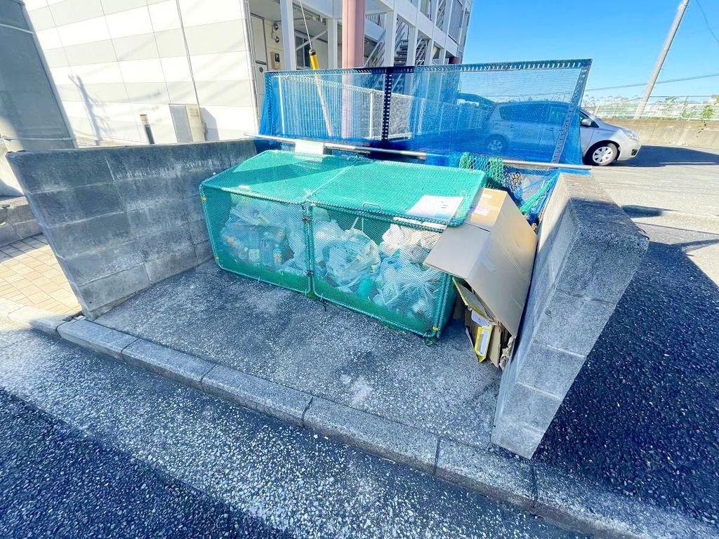 レオパレスカメリア壱番館