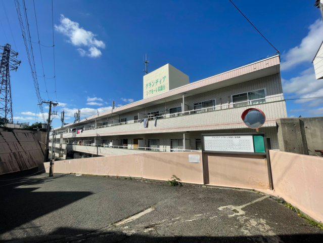 グランディアミアモーレ鈴蘭台