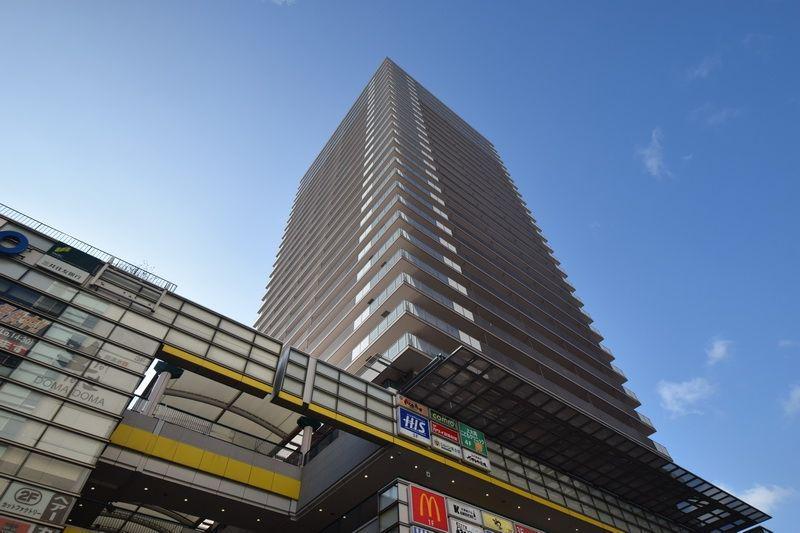 横浜ヘリオスタワー