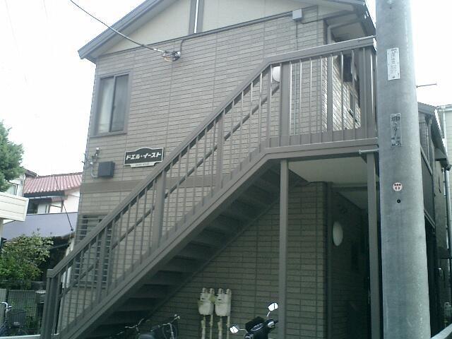 ドエルイースト