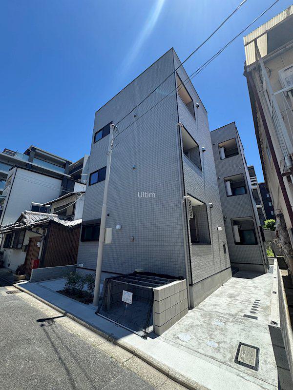 ハーモニーテラス深草キトロ町