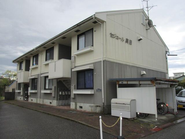 セジュール奥田