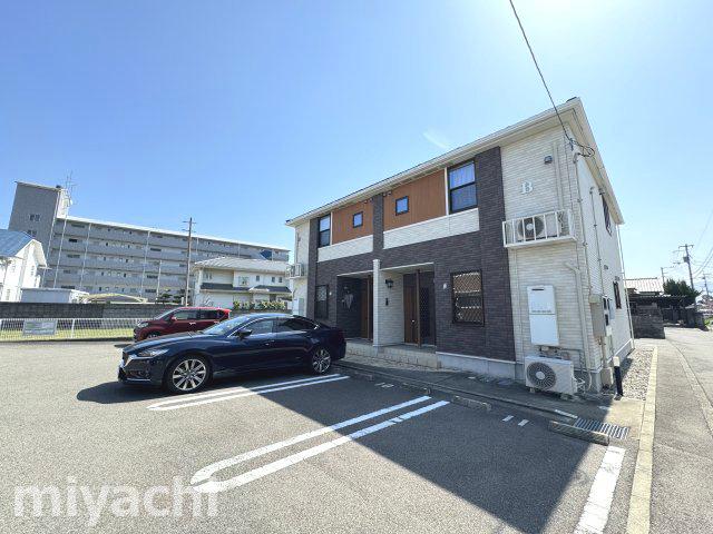 チェレステ B