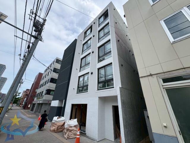 リーサ苗穂駅前