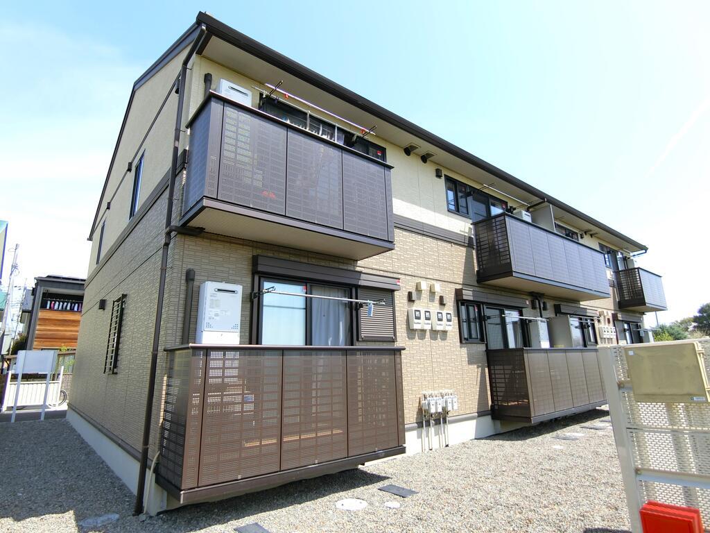 ファミール III