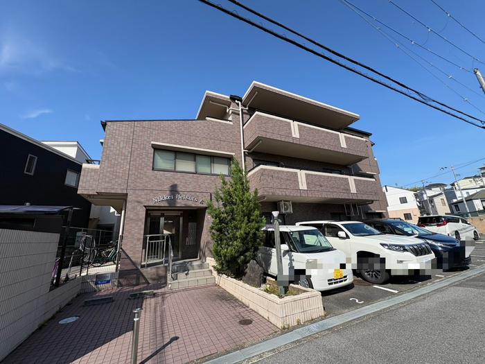日恵ハイツE棟