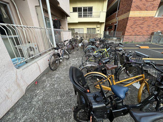 栄マンション