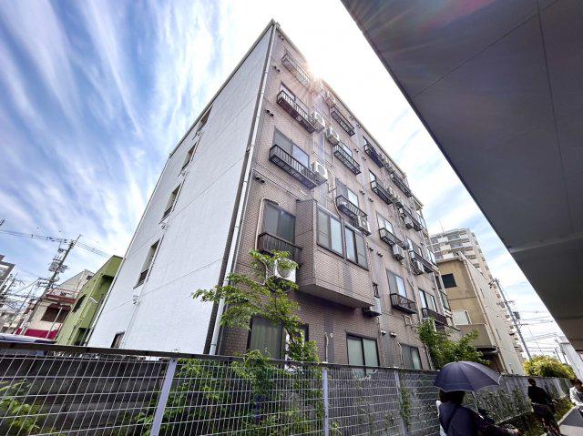 ブルージェつばき