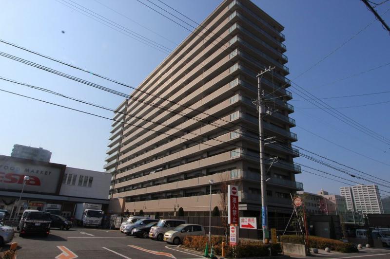 アルファパーク栗林駅南