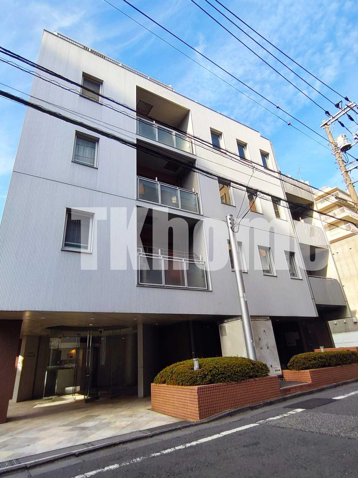 小田急コアロード目白