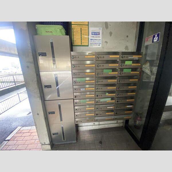 I・S COURT