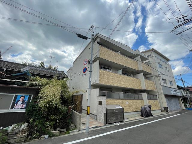 ピレーネ赤川